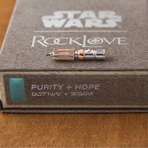 ROCKLOVE JEWELRY NIB PURITY + HOPE STAR WARS POWER CORE PACK LIGHTSABER WORKSHOP